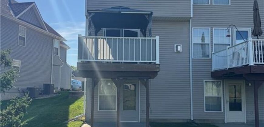 9747 N Lewis Avenue, Kansas City, MO 64157