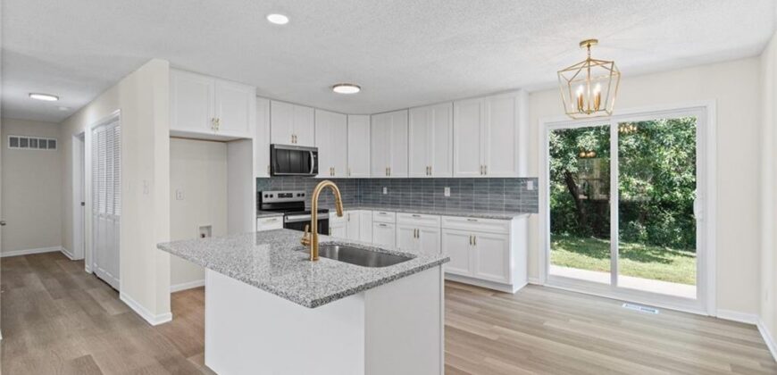 8620 NE 116th Street, Kansas City, MO 64157