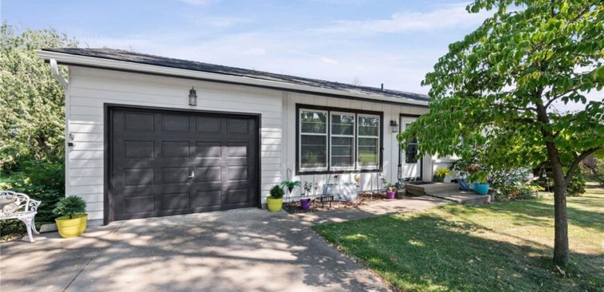 7017 N Montrose Avenue, Kansas City, MO 64151