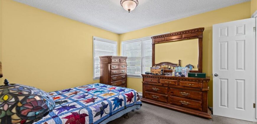 7017 N Montrose Avenue, Kansas City, MO 64151