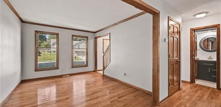 1629 Dunwich Drive, Liberty, MO 64068