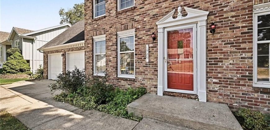 1629 Dunwich Drive, Liberty, MO 64068