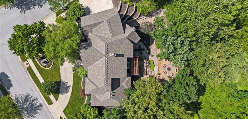 6001 N Cosby Avenue, Kansas City, MO 64151