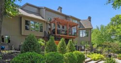 6001 N Cosby Avenue, Kansas City, MO 64151