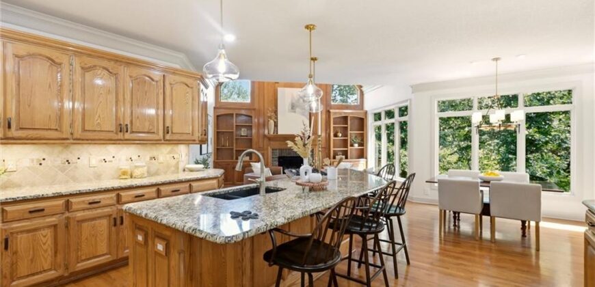 6001 N Cosby Avenue, Kansas City, MO 64151