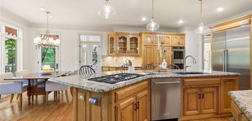6001 N Cosby Avenue, Kansas City, MO 64151
