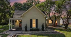 514 N MAPLE Avenue, Smithville, MO 64089