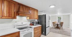 514 N MAPLE Avenue, Smithville, MO 64089