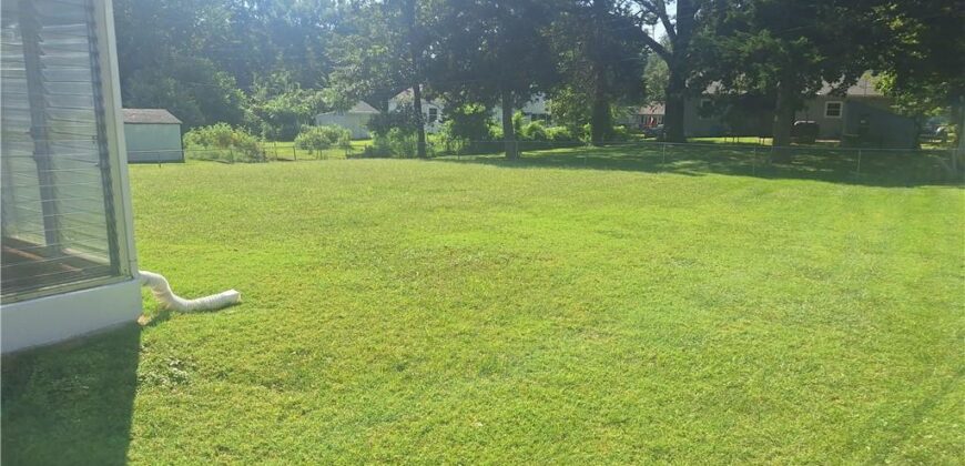 1001 NE 67th Terrace, Gladstone, MO 64118
