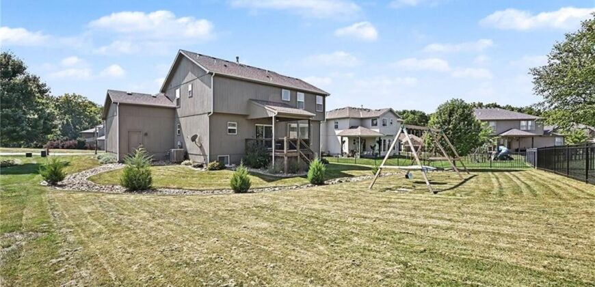 12725 N Overbrook Drive, Platte City, MO 64079