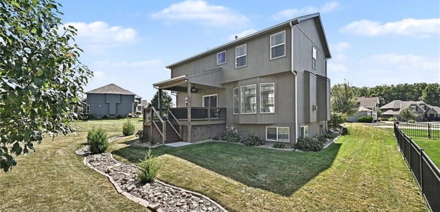 12725 N Overbrook Drive, Platte City, MO 64079