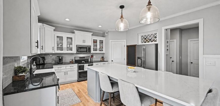 12725 N Overbrook Drive, Platte City, MO 64079