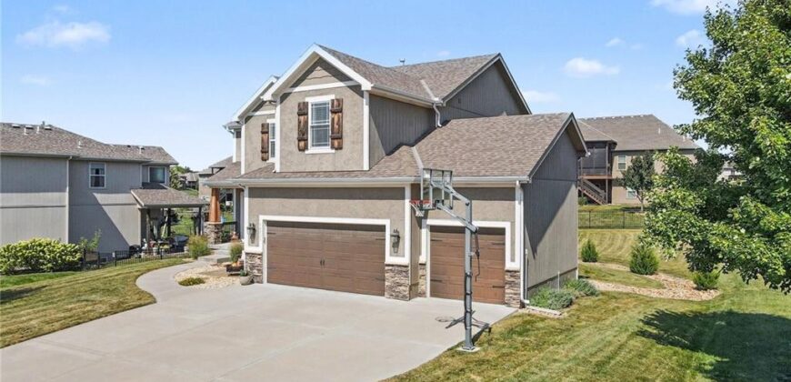 12725 N Overbrook Drive, Platte City, MO 64079