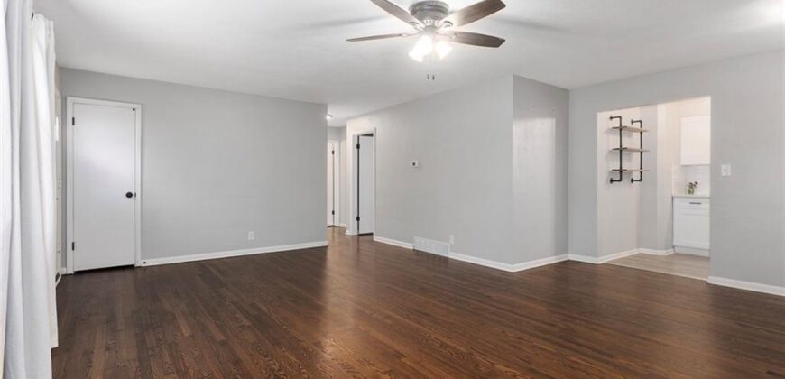 24 Virginia Drive, Liberty, MO 64068