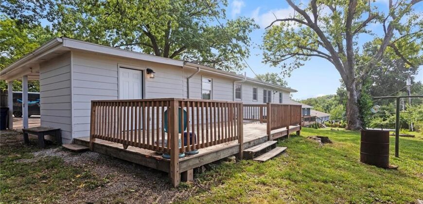 24 Virginia Drive, Liberty, MO 64068