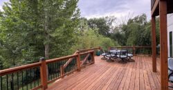 13829 Clear Creek Drive, Parkville, MO 64152