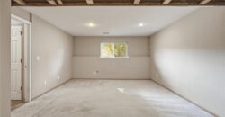 11421 N Kentucky Avenue, Kansas City, MO 64157