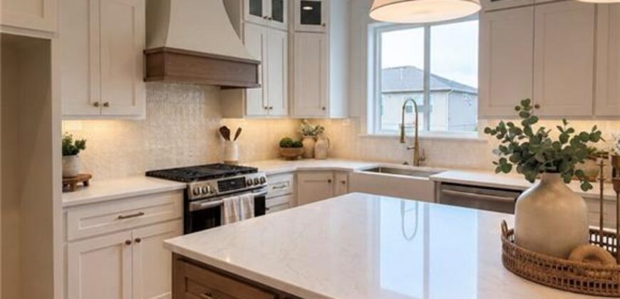 12695 NW Bittersweet Drive, Platte City, MO 64079