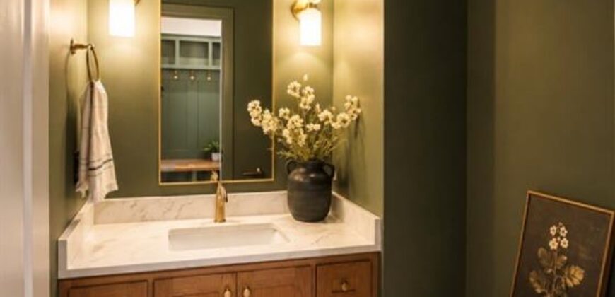 12695 NW Bittersweet Drive, Platte City, MO 64079