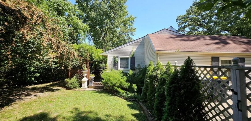 3753 N Grand Avenue, Kansas City, MO 64116