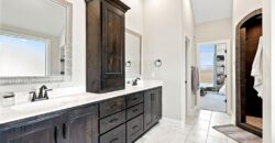 13559 Terrace Park Drive, Parkville, MO 64152