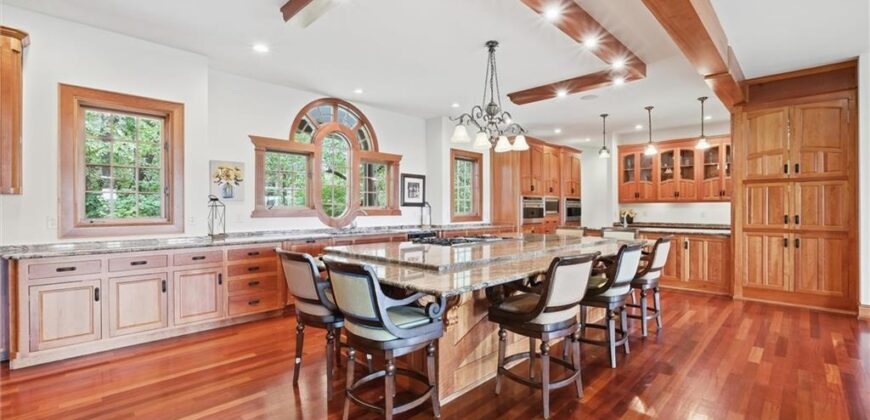 22350 Grass Pad Road, Platte City, MO 64079