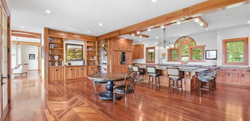 22350 Grass Pad Road, Platte City, MO 64079