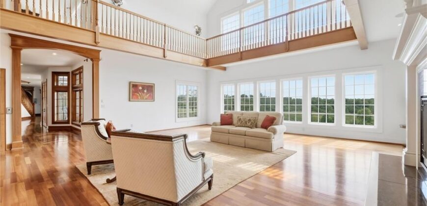 22350 Grass Pad Road, Platte City, MO 64079
