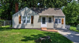 2506 NE 46th Street, Kansas City, MO 64116