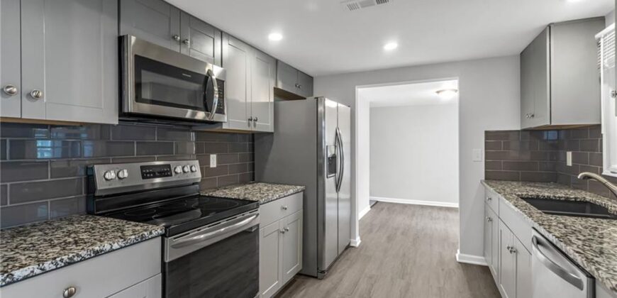 2506 NE 46th Street, Kansas City, MO 64116