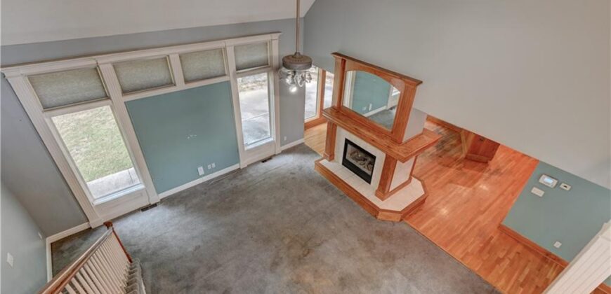 6826 N Charleston Drive, Kansas City, MO 64119