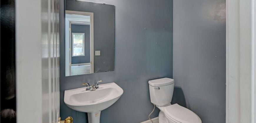 6826 N Charleston Drive, Kansas City, MO 64119