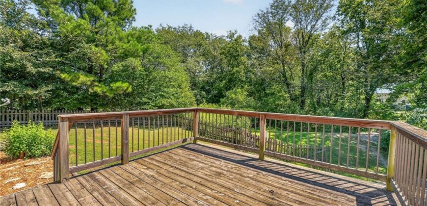 14721 Quail Run Lane, Smithville, MO 64089