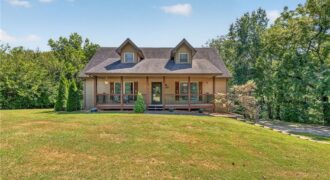 14721 Quail Run Lane, Smithville, MO 64089