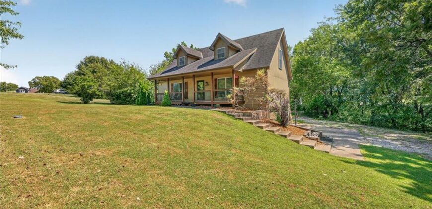 14721 Quail Run Lane, Smithville, MO 64089