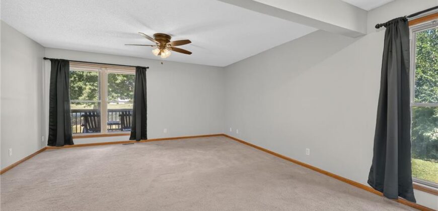 14721 Quail Run Lane, Smithville, MO 64089
