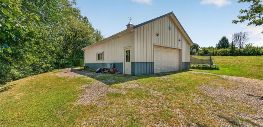 14721 Quail Run Lane, Smithville, MO 64089