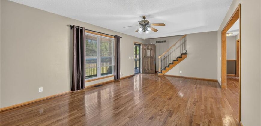 14721 Quail Run Lane, Smithville, MO 64089
