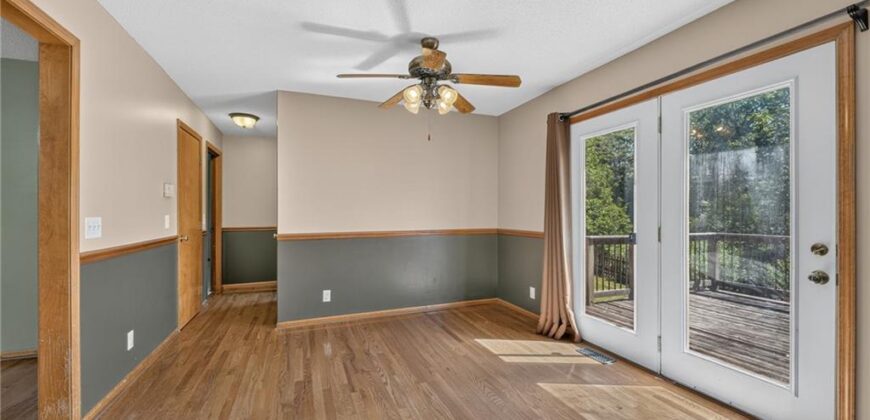 14721 Quail Run Lane, Smithville, MO 64089