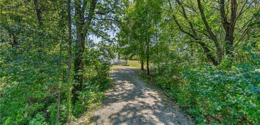 14721 Quail Run Lane, Smithville, MO 64089