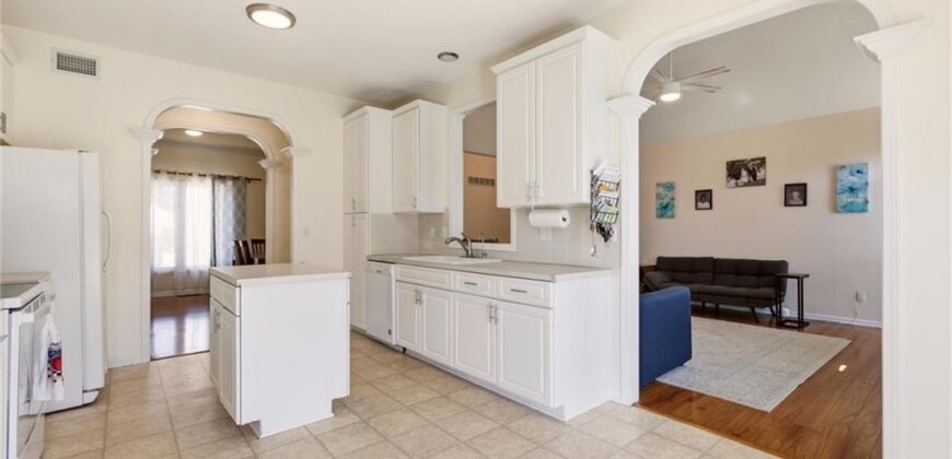 11305 N Holly Street, Kansas City, MO 64155