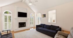 11305 N Holly Street, Kansas City, MO 64155