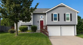 10636 N Holmes Street, Kansas City, MO 64155