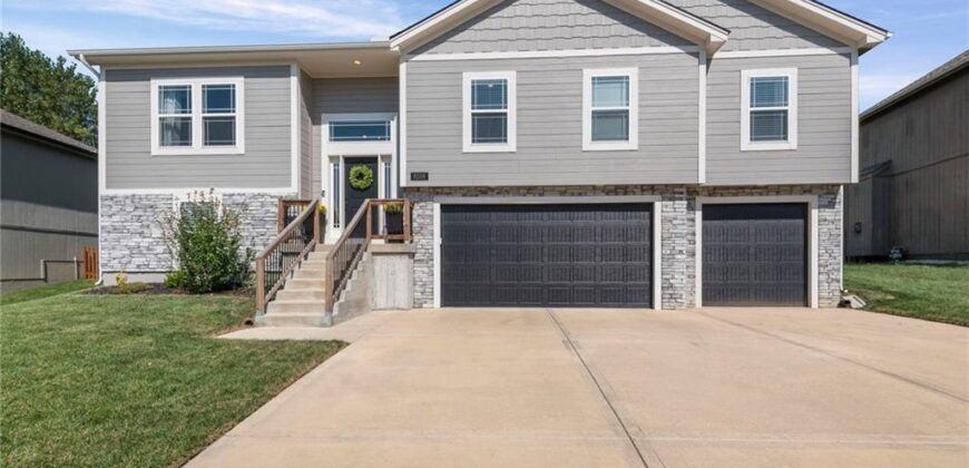 8508 NE 99th Terrace, Kansas City, MO 64157