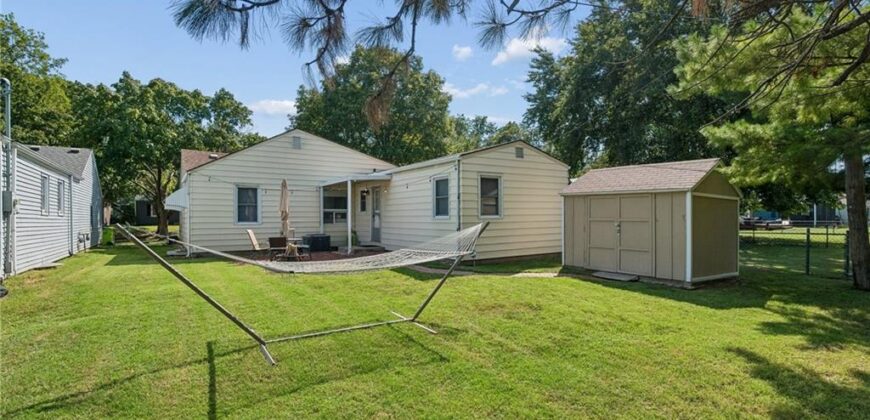 1228 E 25th Avenue, North Kansas City, MO 64116