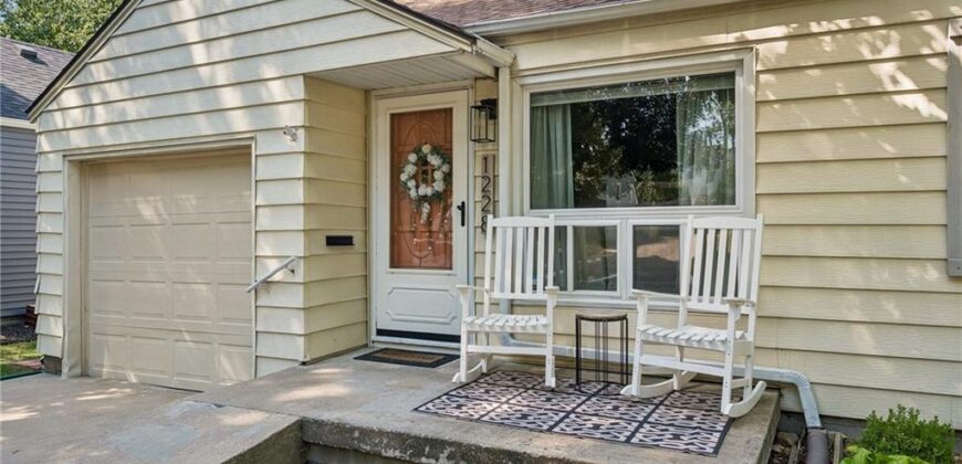 1228 E 25th Avenue, North Kansas City, MO 64116