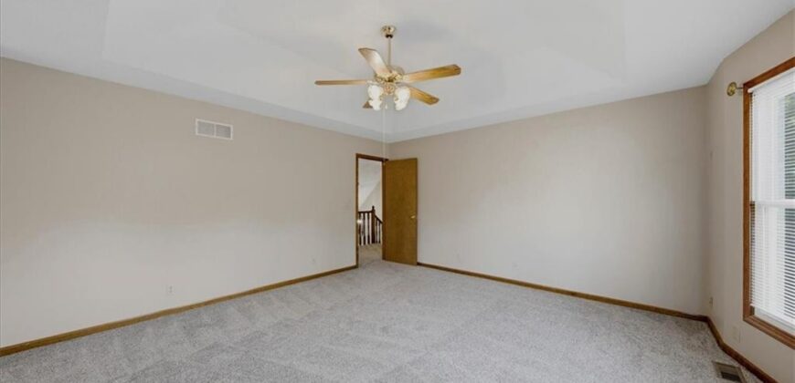10232 Tracy Avenue, Kansas City, MO 64155