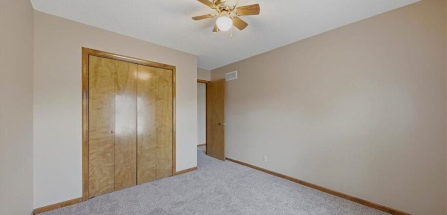 10232 Tracy Avenue, Kansas City, MO 64155