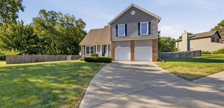 10232 Tracy Avenue, Kansas City, MO 64155