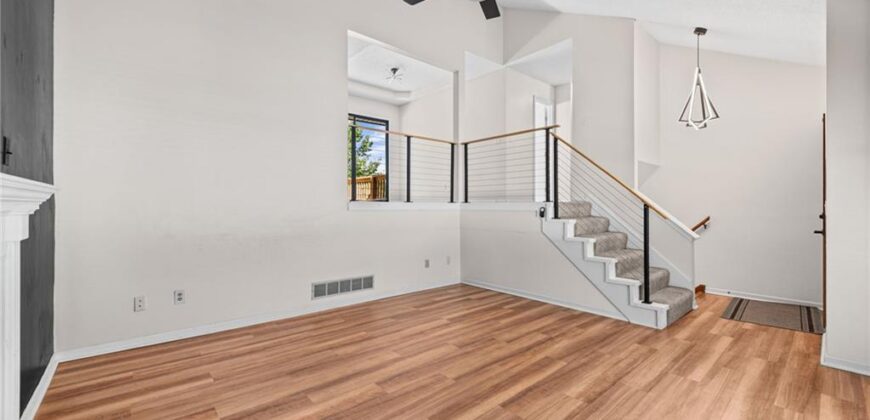 10902 N Harrison Street, Kansas City, MO 64155